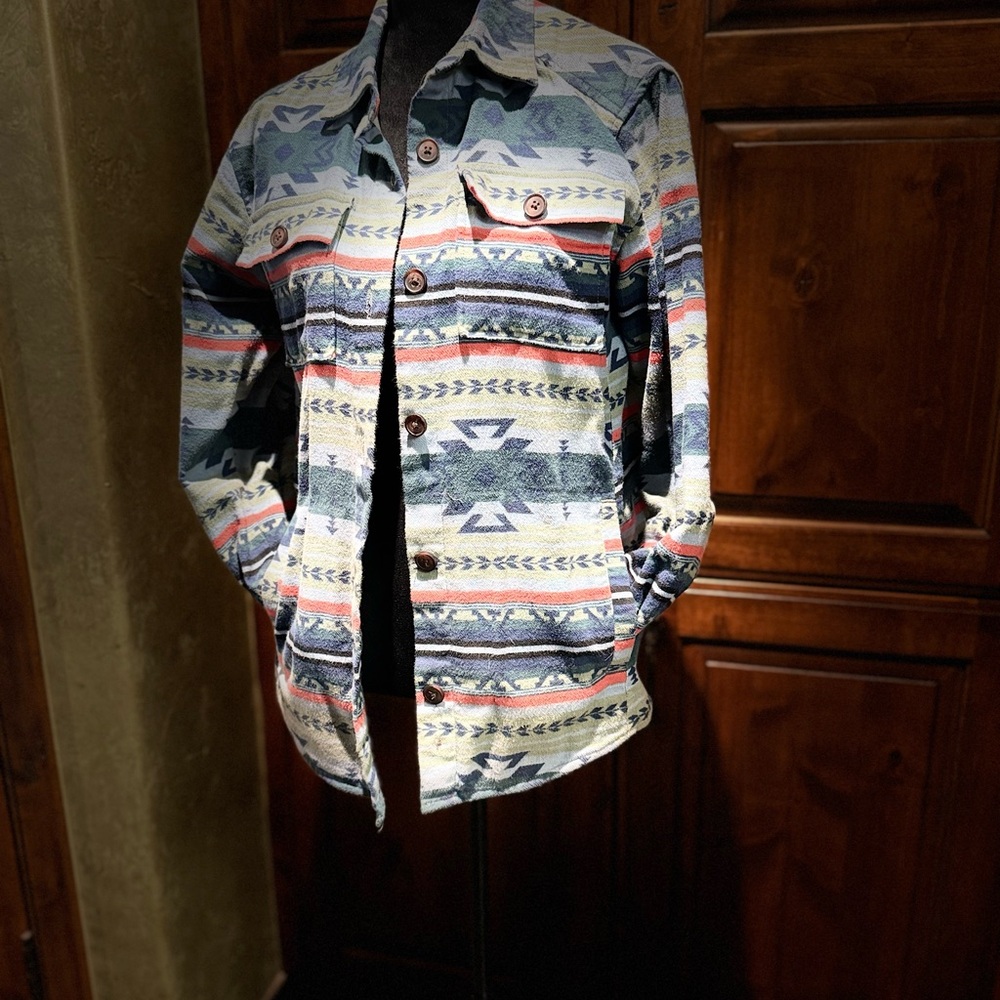 Women’s Multicolor Patterned Button Top - image 2